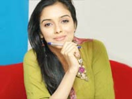 ஆசின் குறித்து முடிவெடுக்க அனைத்து அமைப்புகளும் கூடி ஆலோசனை-ராம நாராயணன்