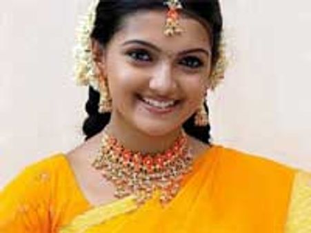 விஜய்க்கு மட்டும்தான் நான் தங்கச்சி-சரண்யா மோகன்