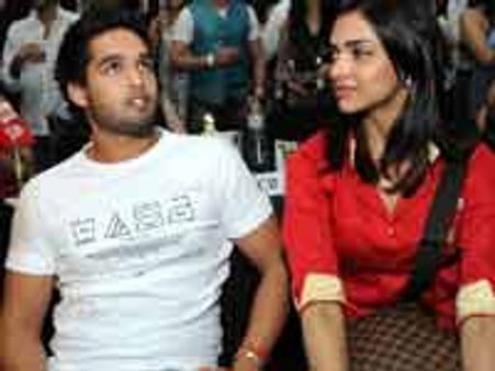 தீபிகாவின் காதல் வலையில் மல்லையா மகன்-எடையைக் குறைத்து 'ஸ்லிம்'