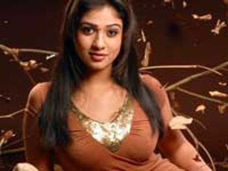 நயன்தாரா ரொம்ப ஒழுக்கமானவர்!- சான்றிதழ் தரும் இயக்குநர்