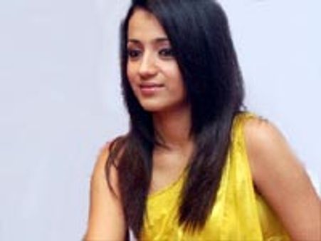 மன்மதன் 'மாஜிக்'-சொந்தக் குரலில் திரிஷா!