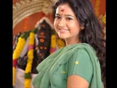 வாய்ப்புக்காக அலைபவள் அல்ல நான்! - பூனம் பாஜ்வா