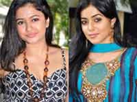 ஒருவர் 'புஸ்ஸ்ஸ்'-ஒருவர் 'உஸ்ஸ்ஸ்'!