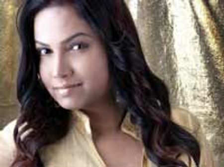 அம்மா வேஷம் போதும்...! - ஒரு நடிகையின் ஆசை