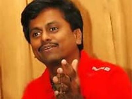 ட்வெண்டியத் பாக்ஸ் செஞ்சுரியுடன் கைகோர்க்கும் முருகதாஸ்!