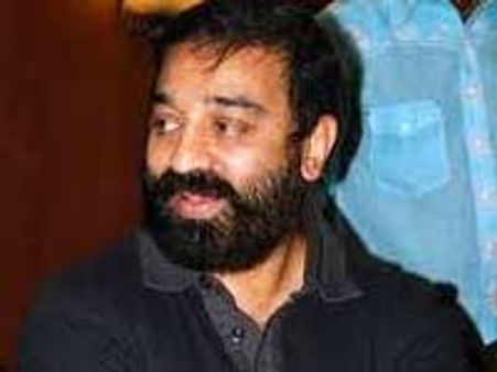 கேரளாவில் கமல் தலைமையில் ஆயிரக்கணக்கானோர் கண் தானம்