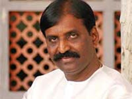 வைரமுத்து மகன் திருமணம்... கருணாநிதி, ரஜினி பங்கேற்பு