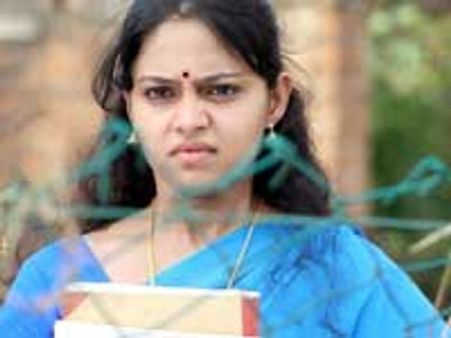 ரித்து சோனியின் முதல் சவால்