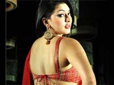 9 வயசிலேயே பார்த்து விட்டேன்-ஹன்சிகா!