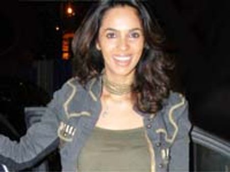 மல்லிகா ஷெராவத்தின் நல்ல மனசு!