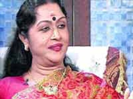 தமிழில் காதல் படம் என்றால் அது முரளிதான்-சரோஜாதேவி புகழாரம்