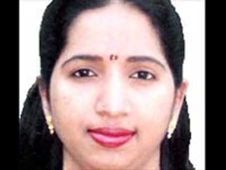 பிரபல திரைப்படப் பின்னணிப் பாடகி சொர்ணலதா மரணம்