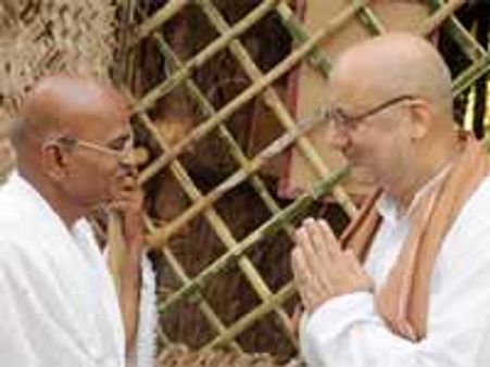 முதல்வர் மகாத்மா படத்தில் அனுபம் கெர்!