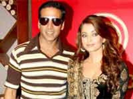 புற்றுநோயால் பாதித்தவர்களை மகிழ்விக்க ஆடிய ஐஸ்வர்யா ராய்