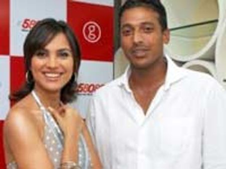 டென்னிஸ் வீரர் மகேஷ் பூபதியை மணக்கிறார் லாரா தத்தா