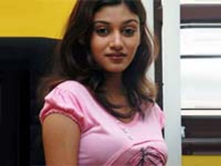 கமல் படத்தில் 'களவாணி' ஓவியா!