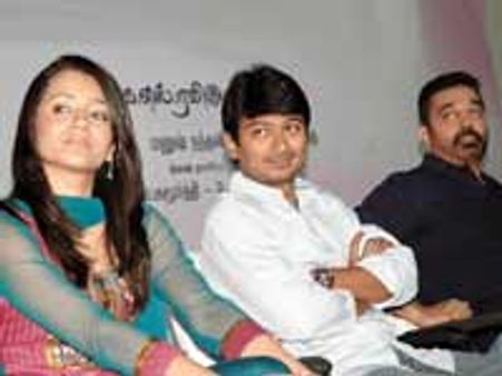 முடிந்தது மன்மதன் அம்பு... டிசம்பர் ரிலீஸ்?