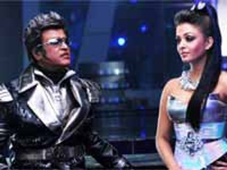 இன்று முதல் கரூரிலும் எந்திரன் ரிலீஸ்-ரசிகர்கள் குஷி