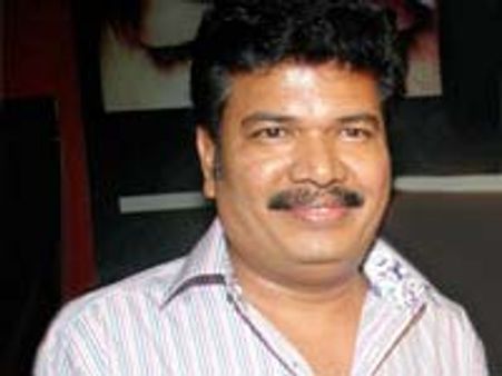 3 இடியட்ஸ் வேலைகளில் பிஸியாகும் ஷங்கர்!