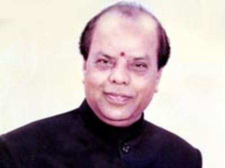 நடிகர் எஸ்.எஸ். சந்திரன் உடல் தகனம் செய்யப்பட்டது