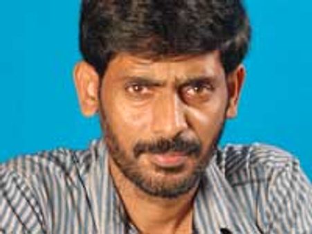 குடிக்கிற பேரு ஞாபகம் இருக்கு... மருந்து பேரு ஞாபகம் இல்‌லையே...! -பஞ்ச் வைக்கும் இயக்குனர்!