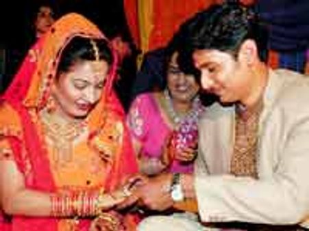 ஆண் குழந்தைக்கு தந்தையானார் நடிகர் ஜீவா!