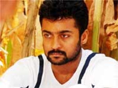 என்டிஆர் காட்சிகள் 'கட்'-ராம்கோபால் வர்மா அதிரடி