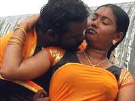 ஒச்சாயி திரைப்படத்திற்கு வரி விலக்கு-முதல்வருக்கு தயாரிப்பாளர் நன்றி