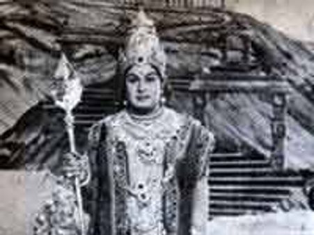 எம்ஜிஆருக்கு சென்னையிலும் கோயில்!