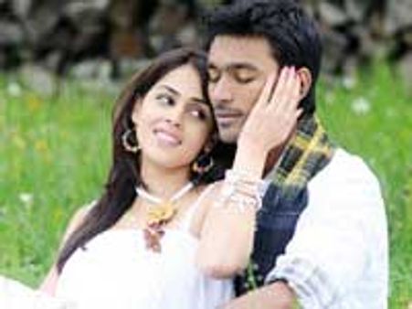 எனக்கும் ஜெனிலியாவுக்கும் செம பொருத்தம், கூறுகிறார் தனுஷ்