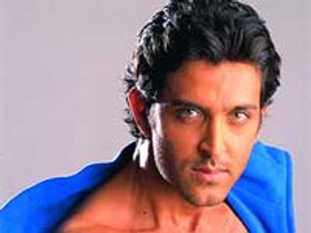 பட்டாசில்லா தீபாவளி கொண்டாடும் ஹிரித்திக்