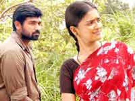 கடும் வெயிலில் சுருண்டு விழுந்த வசுந்தரா!