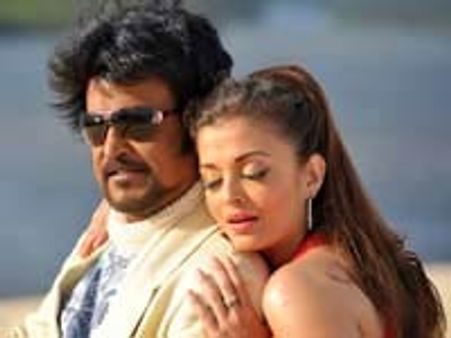 எந்திரன் கதைத் திருட்டு தொடர்பாக ரூ. 1 கோடி கேட்டு வழக்கு-கலாநிதி மாறன், ஷங்கருக்கு நோட்டீஸ்