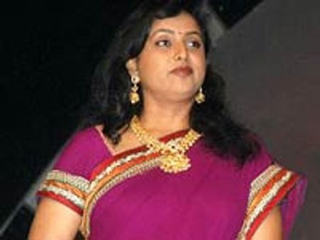 நானா ராசியில்லாதவள்? - சந்திரபாபு நாயுடு மீது ரோஜா பாய்ச்சல்!