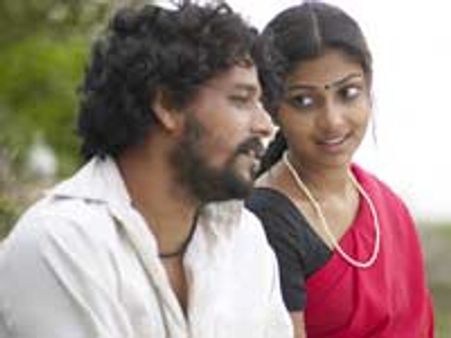 விருந்து மழையில் நனையும் 'மைனா'