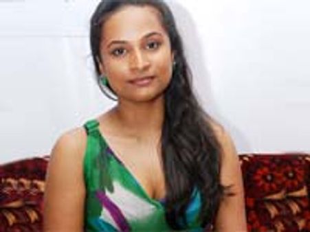 ரஜினி படத்தை 60 முறை பார்த்த சிக்கு புக்கு நடிகை!