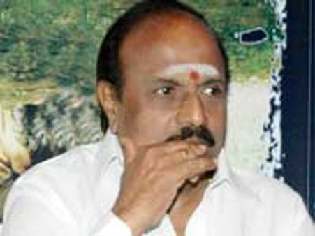 ஆர்யாவை விமர்சித்த குகநாதனுக்கு நடிகர் சங்கம் கண்டனம்!