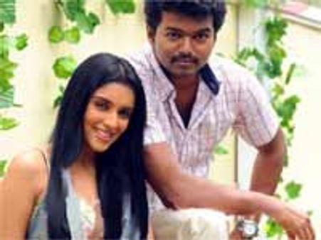 விஜய்யின் காவலன்... தடையை விலக்கியது உயர்நீதிமன்றம்!