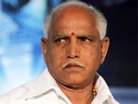 தமிழ் சினிமாவில் நடிக்கிறார் எதியூரப்பா!!