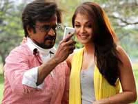 கேபிள் டிவியில் எந்திரன் படத்தை ஒளிபரப்பிய மூவர் கைது!