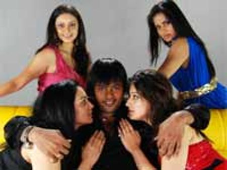 13 புதுமுகங்களுடன் களமிறங்கும் செல்வா!