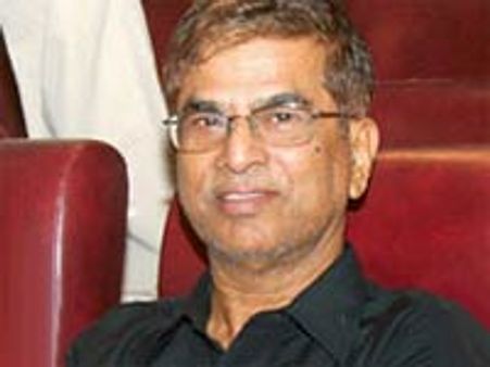 கலைஞரைத் தெரியும், திமுகவைத் தெரியாது!! - விஜய்யின் தந்தை