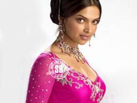 நடக்க வேண்டிய நேரத்தில் நடக்கும்-திருமணம் குறித்து தீபிகா