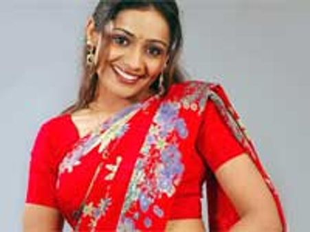 நல்ல பெயர் கிடைத்தால் போதும்-மீரா வாசுதேவன்