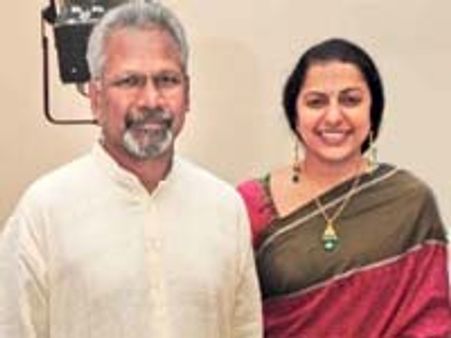 தமிழ் ரசிகனை மீண்டும் கேவலப்படுத்தும் சுஹாஸினி!!