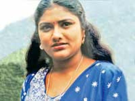 வடிவேலு, வெண்ணிற ஆடை மூர்த்தியுடன் நடித்த ஷோபனா தற்கொலை!