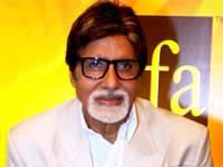 கொழும்பு பட விழாவுக்கு வர மறுத்த அமிதாப்பை அவமானப்படுத்தியது ஐஐஎப்ஏ