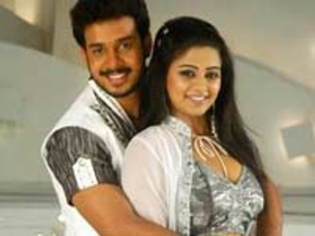 வசந்தபாலன் இயக்கும் அரவான் படத்தில் பரத்தும் நடிக்கிறார்.