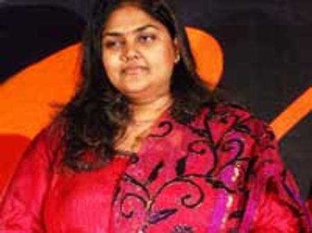 ராம்கி - நிரோஷா வீடுகள் ஏலம்