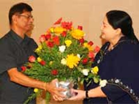 ஜெயலலிதாவுடன் விஜய்யின் தந்தை 3வது முறையாக சந்திப்பு